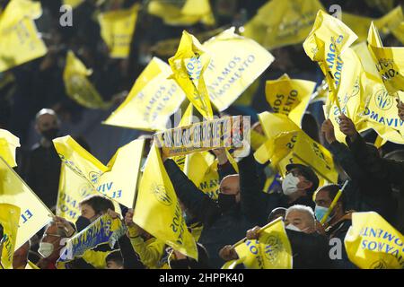 Vila-Real, Spagna. 22nd Feb 2022. Villarreal Fans Football/Soccer : Vista generale dei tifosi Villarreal durante il turno di UEFA Champions League di 16 1st partite di gambe tra Villarreal CF 1-1 Juventus FC all'Estadio de la Ceramica di Vila-Real, Spagna . Credit: Mutsu Kawamori/AFLO/Alamy Live News Foto Stock