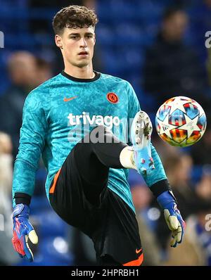 Stamford Bridge, Londra, Regno Unito. 22nd Feb 2022. Kepa of Chelsea durante la partita di calcio Chelsea contro Lille, UEFA Champions League, Stamford Bridge, Londra, Regno Unito - 22 febbraio 2022 credito: Michael Zemanek/Alamy Live News Foto Stock