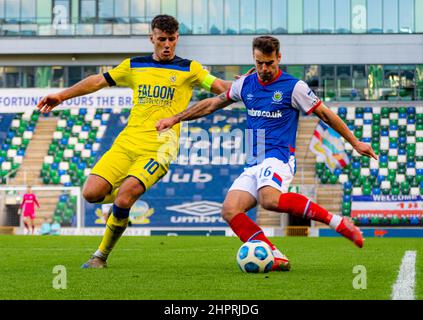 Matthew Clarke - Linfield Vs Dungannon Swifts in the Danske Bank Premiership sabato 30th ottobre 2021 a Windsor Park, Belfast. Foto Stock
