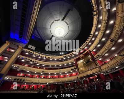 Il Teatro dell'Opera nel centro di Madrid Foto Stock
