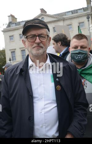 Il sindacato rmt per i lavoratori dei trasporti e i lavoratori del servizio Churchill colpisce sia le condizioni che la retribuzione, Foto Stock