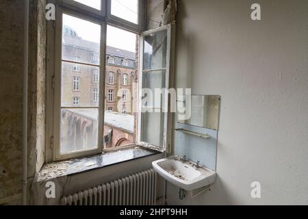 Abbandonato e chiuso monastero gesuita 'St Jozef' in Valkenburg, Paesi Bassi Foto Stock