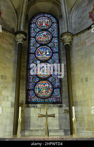 Medieval vetrata, Cattedrale di Canterbury, Canterbury, nel Kent, England, Regno Unito Foto Stock