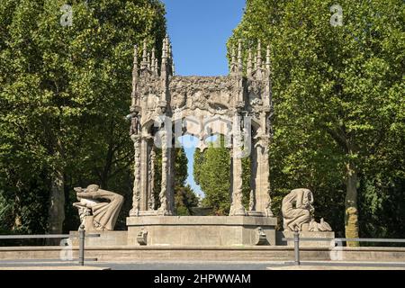 Fontana delle fiabe, Schulenburg Park, Neukoelln, Berlino, Germania Foto Stock