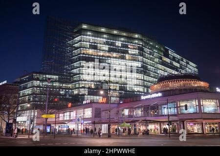 Neues Kranzlereck, Kurfuerstendamm, Charlottenburg, Berlino, Germania Foto Stock