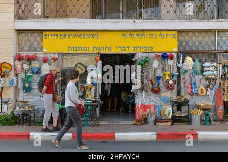 Ramshop, mercato settimanale, Daliyat al-Karmel Druze villaggio, Carmel Montagne, Israele Foto Stock