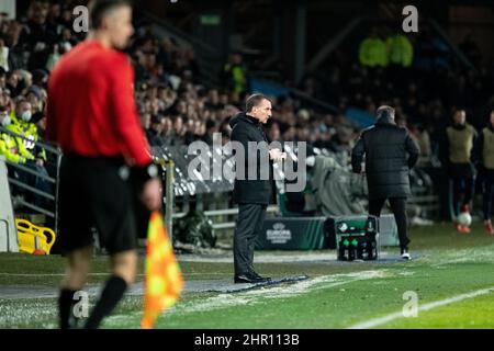 Randers, Danimarca. 24th Feb 2022. Il direttore Brendan Rodgers di Leicester City ha visto durante la partita della UEFA Europa Conference League tra il Randers FC e Leicester City al Cepheus Park di Randers. (Photo Credit: Gonzales Photo/Alamy Live News Foto Stock