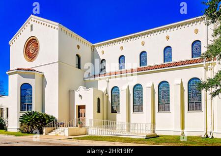 La chiesa cattolica di Santa Maria è raffigurata in Lafayette Street, 21 febbraio 2022, a Mobile, Alabama. La parrocchia è stata fondata nel 1867. Foto Stock