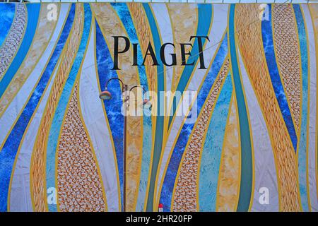 Hong Kong - Febbraio 26 2022: Ammiraglia piaget a tsim sha tsui. Il retail è debole a hong kong dopo l'inflessione dell'onda 5th Foto Stock