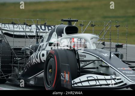 25th febbraio 2022, Circuit de Catalunya, Barcellona, prove di Formula 1 2022 a Barcellona, nella foto Pierre Gasly (fra), Scuderia AlphaTauri Foto Stock