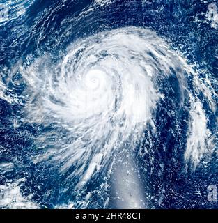 Oceano Pacifico, Cat 5 Storm, Spinning Super Typhoon Hagibis Top View background Photo,Isole Marianne Settentrionali.elementi di questa immagine forniti dalla NASA Foto Stock