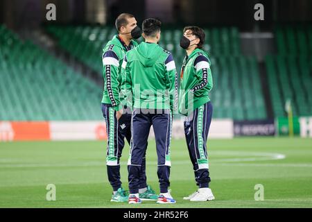 Siviglia, Siviglia, Spagna. 24th feb, 2022. I giocatori di Real Betis durante il round play-off della UEFA Europa League hanno una partita tra Real Betis e Zenit St. Petersburg allo stadio Benito Villamarin il 24 febbraio 2022 a Siviglia, Spagna. (Credit Image: © Jose Luis Contreras/DAX via ZUMA Press Wire) Foto Stock