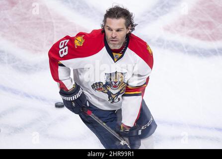 Florida Panthers right wing Jaromir Jagr (68) skates during warmups wearing  a camouflage jersey during military appreciation day before the Panthers  met the Calgary Flames in an NHL hockey game Tuesday, Nov.