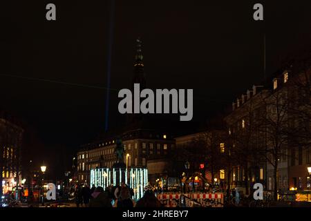 Passeggiata serale a Copenaghen in Danimarca durante il festival delle luci Foto Stock