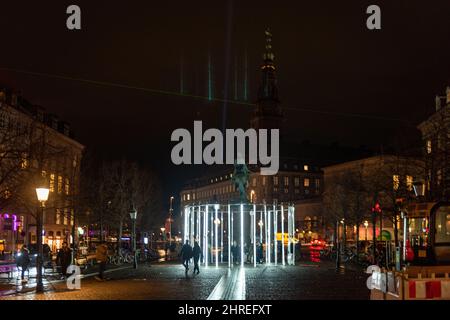 Passeggiata serale a Copenaghen in Danimarca durante il festival delle luci Foto Stock