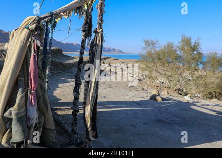 Un soldato etiope al campo profughi di Kule a Gambela, Etiopia, il 15 luglio 2014. Foto Stock