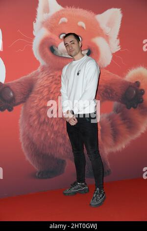 Roma, Italia. 25th Feb 2022. Sodin assiste al tappeto rosso del film Disney Red allo Space Cinema moderno. Credit: SOPA Images Limited/Alamy Live News Foto Stock