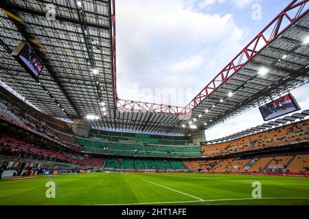 Milano, Italia. 25th Feb 2022. Lo stadio San Siro è pronto per la partita della Serie A tra AC Milan e Udinese a Milano. (Photo Credit: Gonzales Photo/Alamy Live News Foto Stock