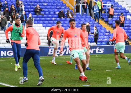 I giocatori di Huddersfield Town si riscaldano prima di giocare contro Birmingham City Foto Stock