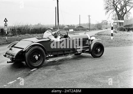 A 1928 Speed Six Bentley utilizzato dal vicario parrocchiale di Culford. 17th marzo 1965 Foto Stock