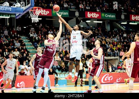 Retin OBASOHAN (32) del Belgio durante la Coppa del mondo FIBA 2023, qualificatori europei, 1st round Gruppo A incontro di basket tra Belgio e Lettonia il 25 febbraio 2022 alla Mons Arena di Mons, Belgio - Foto Ann-Dee Lamour / CDP MEDIA / DPPI Foto Stock