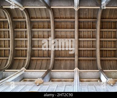 Soffitto in legno di tutti gli arati presso la Torre, una chiesa cristiana fondata nel 675 d.C., la chiesa più antica della città di Londra, Inghilterra. Foto Stock