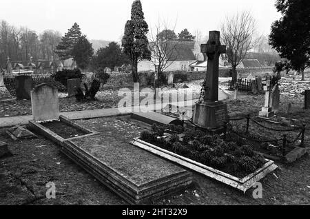 St Martin's Church a Bladon, Oxfordshire. Luogo di sepoltura dei membri della famiglia Churchill, tra cui Lord Randolph Henry Spencer-Churchill (nella foto). 25th gennaio 1961. Foto Stock