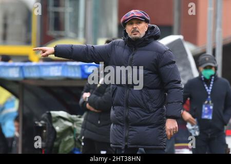 Salerno, Italia. 26th Feb 2022. Sinisa Mihajlovic Coach (Bologna FC) durante la serie A match tra gli Stati Uniti. Salernitana 1919 e Bologna FC e allo Stadio Arechi. Punteggio finale: 1-1 (Photo by Agostino Gemito/Pacific Press) Credit: Pacific Press Media Production Corp./Alamy Live News Foto Stock