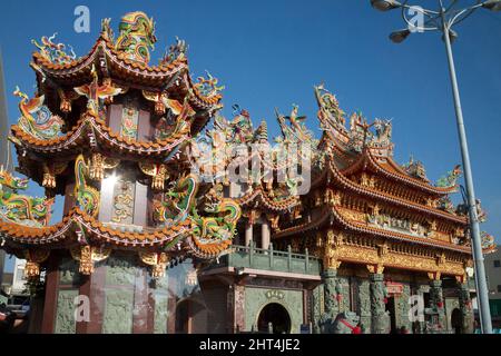 Tempio di Tien Hou (Tempio della Regina del Cielo) sull'isola di Cijin a Kaohsiung, Taiwan Foto Stock