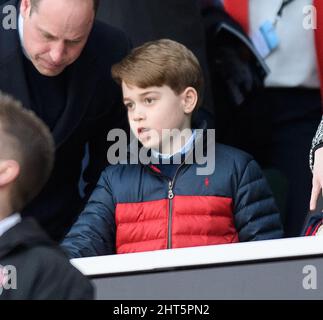 Twickenham, londra, Regno Unito. 26 Febbraio 2022 - Inghilterra v Galles - Guinness Six Nations - Stadio di Twickenham Prince George durante la partita contro il Galles Picture Credit : © Mark Pain / Alamy Live News Foto Stock