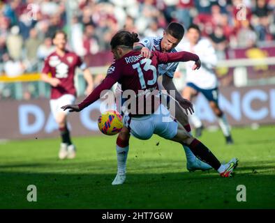 Torino, Italia. 27th Feb 2022. Ricardo Rodriguez del Torino FC durante il campionato italiano Serie A football match tra Torino FC e Cagliari Calcio il 27 febbraio 2022 allo Stadio Olimpico Grande Torino a Torino Credit: Independent Photo Agency/Alamy Live News Foto Stock