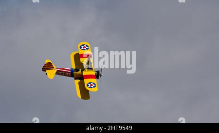 Wingwalking all'Headcorn Airfield Foto Stock