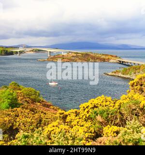 Kyle di Lochalsh, Skye Bridge Foto Stock