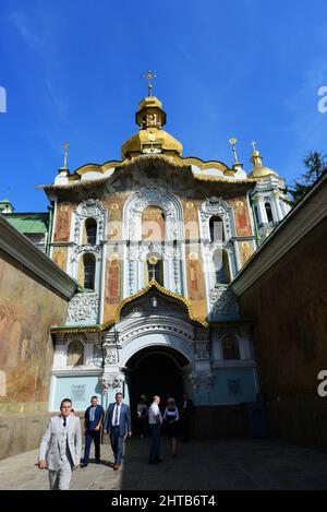 La Chiesa porta della Trinità della Chiesa Ortodossa Ucraina nel complesso del monastero di Lavra a Kiev, Ucraina. Foto Stock