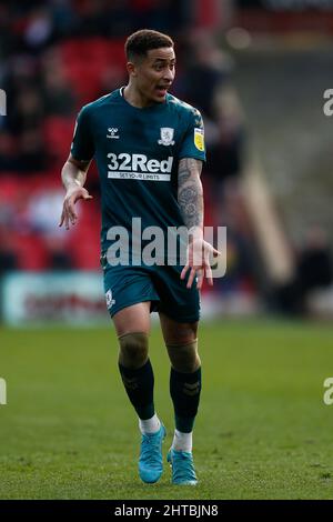 Marcus Tavernier di Middlesbrough in azione durante la partita del campionato Sky Bet all'Oakwell Stadium di Barnsley. Data foto: Sabato 26 febbraio 2022. Foto Stock