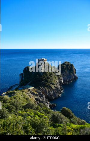 Il borgo italiano di Conca dei Marini. Foto Stock