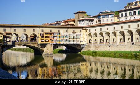 Bellissimo scatto del Ponte Veccio a Firenze Foto Stock