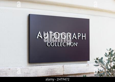 VALENCIA, SPAGNA - 22 FEBBRAIO 2022: Autograph Collection è un gruppo di alberghi di lusso indipendenti che appartengono a Marriott International Foto Stock