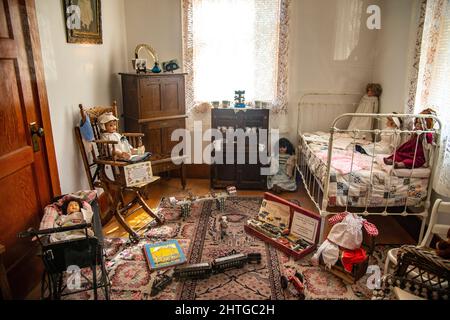 Mostra di bambole e giocattoli d'epoca presso l'Anna Miller Museum di Newcastle, Wyoming Foto Stock