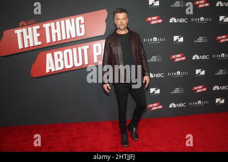 Beverly Hills, CA. 28th Feb 2022. Josh Duhamel all'evento di stampa "The Thing About Pam" della NBC al Maybourne Beverly Hills il 28 febbraio 2022 a Beverly Hills, California. Credit: Faye Sadou/Media Punch/Alamy Live News Foto Stock