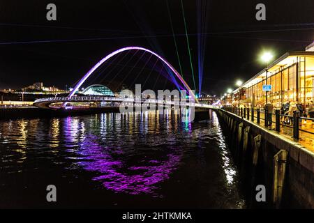 Spettacolo laser sul Tyne Foto Stock