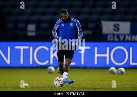 Sheffield, Regno Unito. 01st Mar 2022. Jaden Brown #3 di Sheffield Mercoledì si riscalda prima della partita a Sheffield, Regno Unito il 3/1/2022. (Foto di ben Early/News Images/Sipa USA) Credit: Sipa USA/Alamy Live News Foto Stock