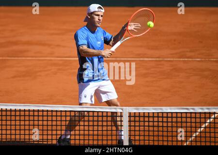 Coppa Davis (Buenos Aires): Diego Schwartzman (Argentina) durante le prove, prima della serie dei qualificatori contro la Repubblica Ceca Foto Stock