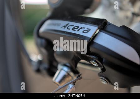 Deragliatore posteriore per biciclette Shimano Acera. Componenti per biciclette Foto Stock