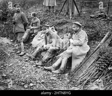Battaglia dell'Ancre. Un colonnello tedesco, maggiore e agguerito catturato nei pressi di Beaumont Hamel, 13 novembre 1916 durante la battaglia della Somme Foto Stock