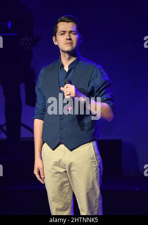 Atlanta, Georgia, Stati Uniti. 1st Mar 2022. Damian McGinty sul palco per Celtic Thunder in Concert, Atlanta Symphony Hall, Atlanta, GA 1 marzo 2022. Credit: Derek Storm/Everett Collection/Alamy Live News Foto Stock