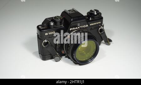 Vecchia macchina fotografica practic vintage B100 Foto Stock