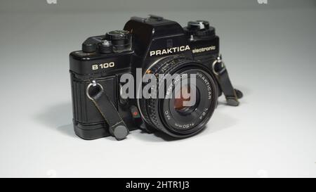 Vecchia macchina fotografica practic vintage B100 Foto Stock