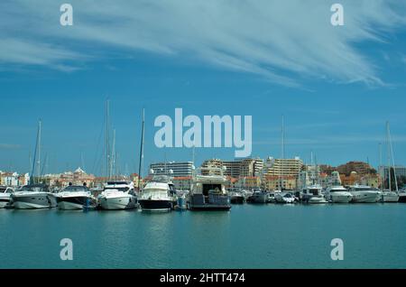 Vilamoura Marina scenario in Algarve, Portogallo Foto Stock