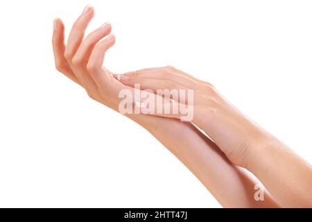 Trattamento mani specializzato. Scatto ritagliato delle mani di un woman. Foto Stock